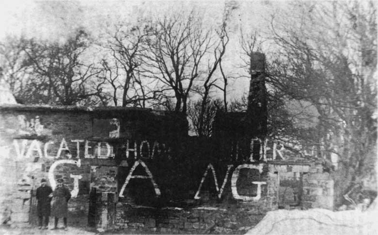 Ruins of the Fr. O'Flanagan Sinn Féin Hall in Cliffoney after it was burned in October 1920.