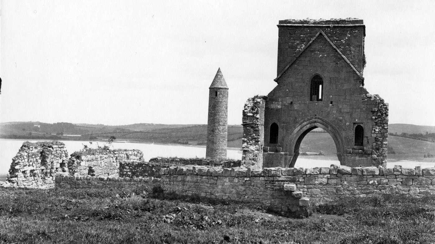 Devenish monastic complex.