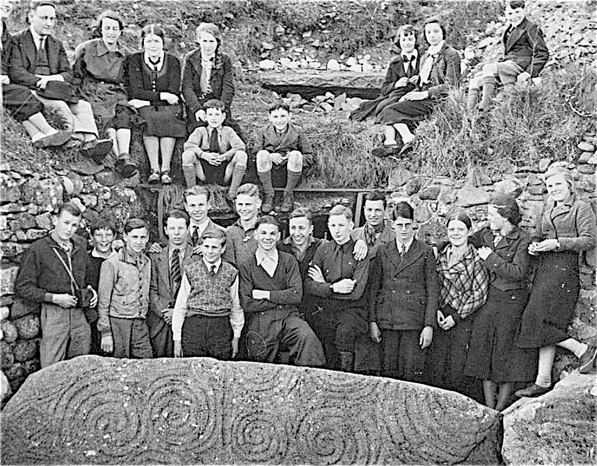 The Irish and English Hitler Youth members on tour at Newgrange with Adolf Mahr, Ireland's leading Nazi, in 1936.