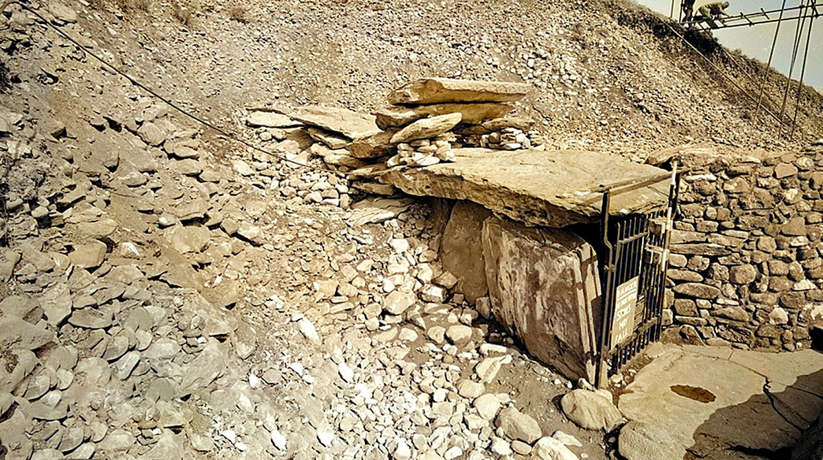 Excavations at Newgrangr in the mid 1960's.