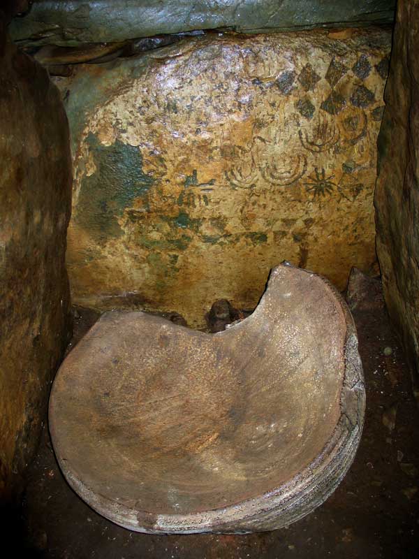 Carved basin stone in Knowth east.