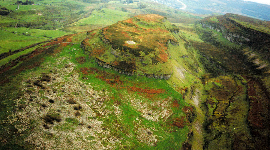 Doonaveeragh mountain.