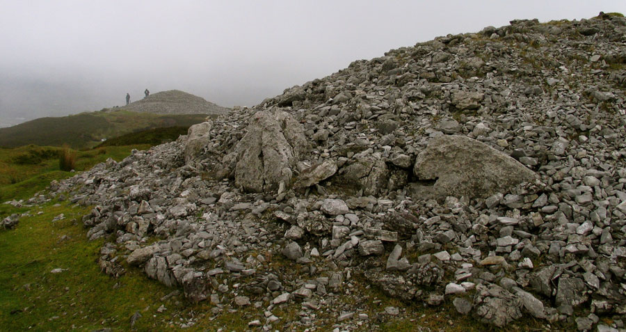 Looking from Cairn H to G at Carrowkeel.