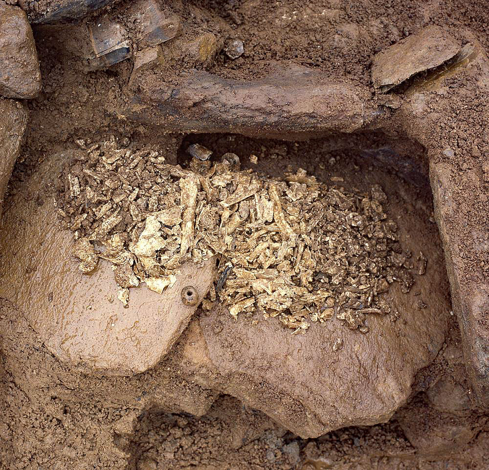 Cremated human remains discovered during excavations in Circle 3 at Carrowmore, photo by Goran Burenhult.