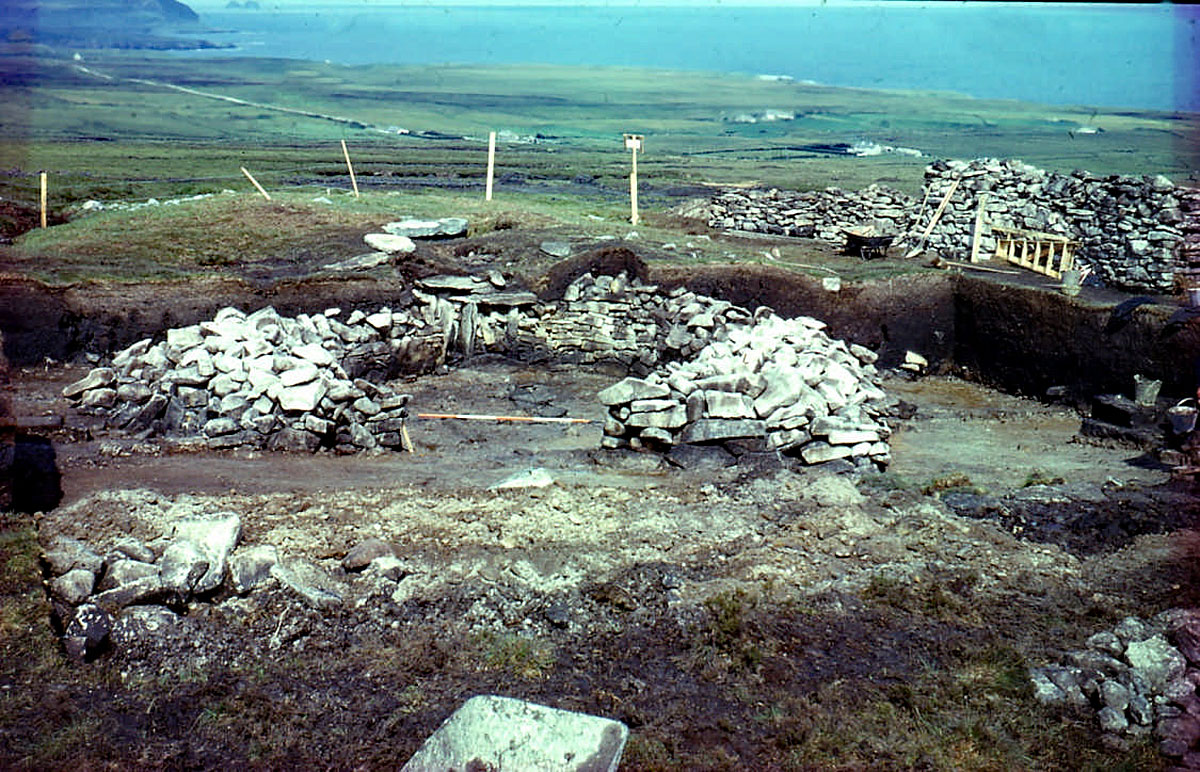 Excavation at Behy in 1964.