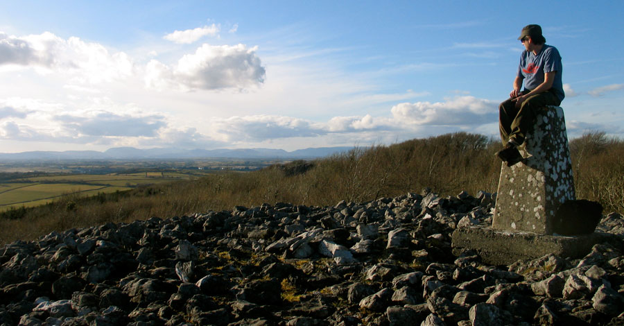 Cesair's
        Cairn