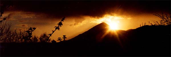 The
Rolling Sun of Boheh, 22 April 2000.