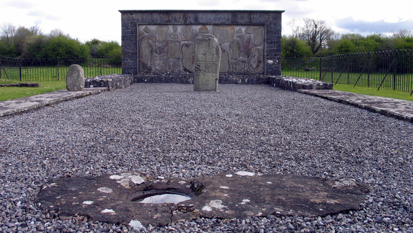 The huge bullaun stone at Gallen Priory.