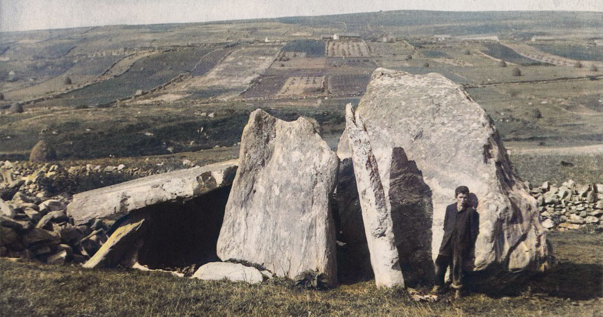 The largest of the Malinmore dolmens photographed by Robert Welch.