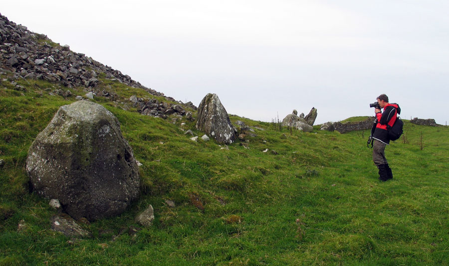 Kerbstones at Cairn D