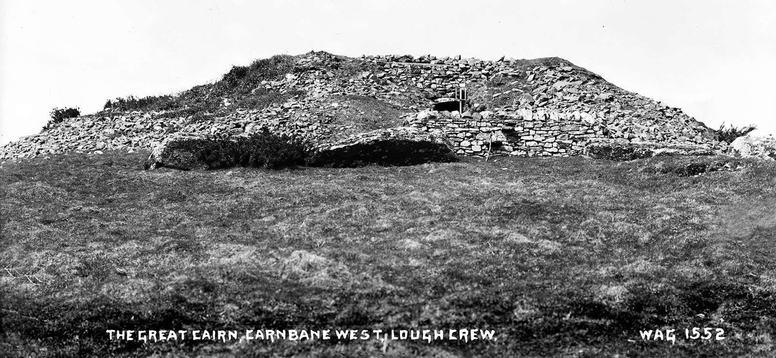 Cairn L photographed by William Green.