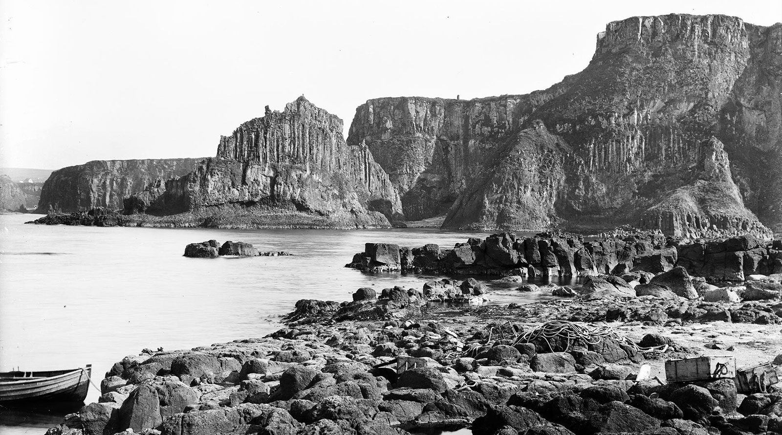 The astonishing and dramatic landscape at the Giant's Causeway.