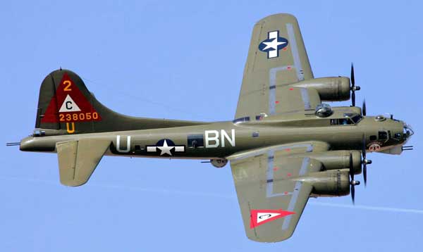 A B17 Flying Fortress similar to the one that crashed into Tievebawn.