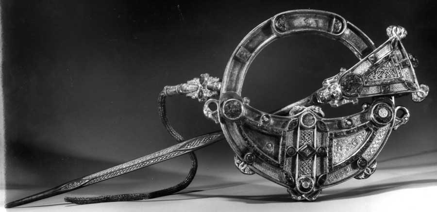 The Tara brooch